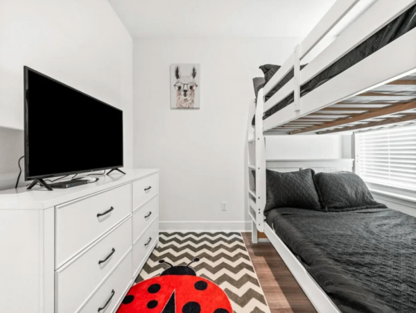 Luxury 4-Bedroom in Kissimmee- Perfect Family Getaway
